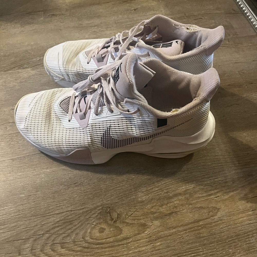 Nike basketball shoes both genders